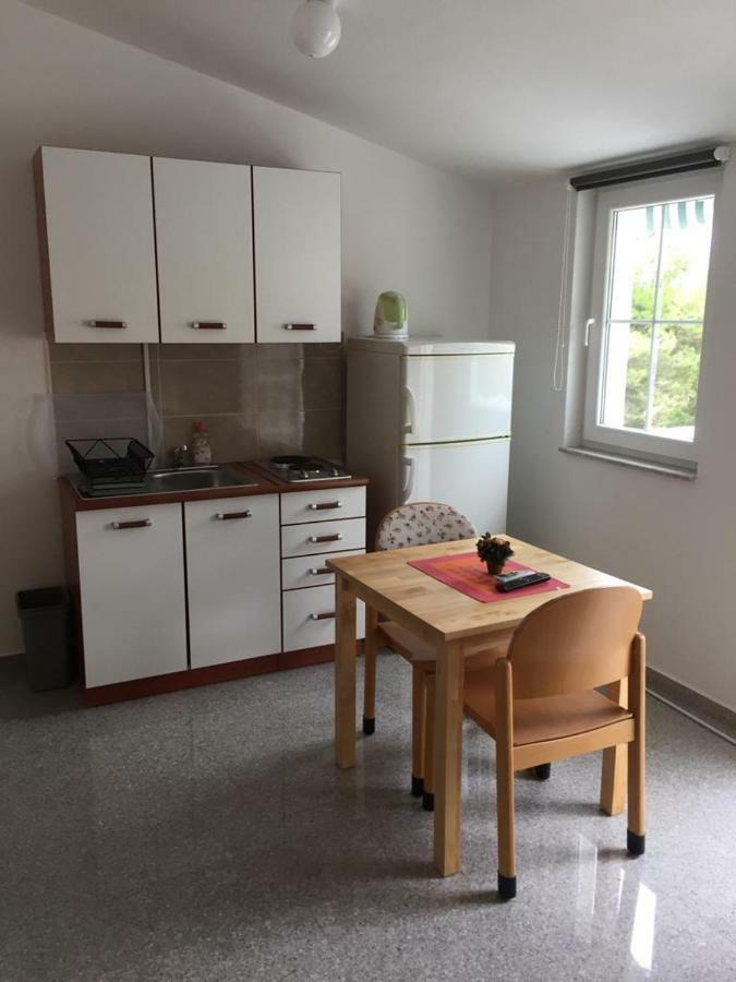 Apartmani Majstorovic Vodice Exteriör bild