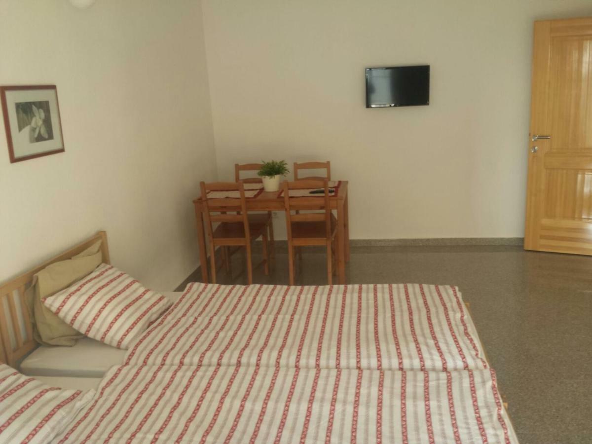 Apartmani Majstorovic Vodice Exteriör bild